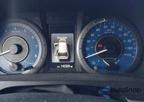 2016 Toyota Sienna Xle Premium 7 Passenger z USA, uszkodzony, nr VIN 5TDDK3DC2GS139510